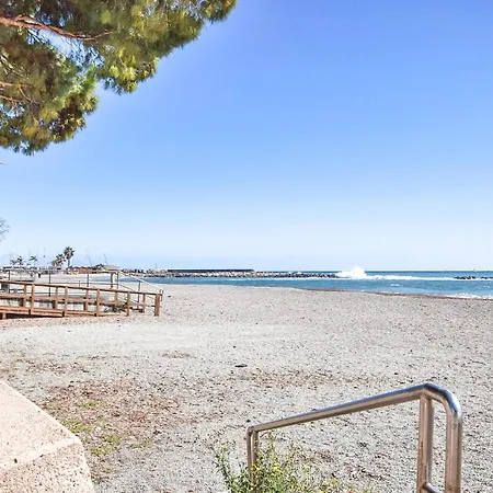 Pet Friendly Апартаменты *